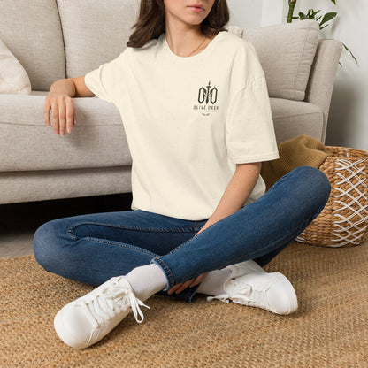 Olive Oxen Minimal Crest T‑Shirt — Subtle Military-Inspired Logo Tee