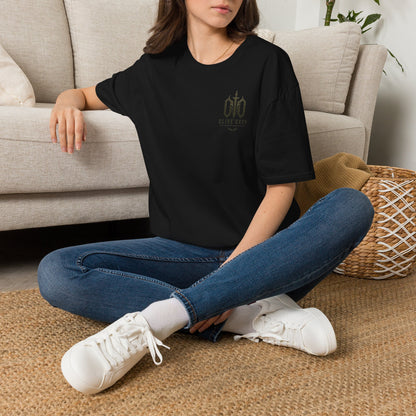 Olive Oxen Minimal Crest T‑Shirt — Subtle Military-Inspired Logo Tee
